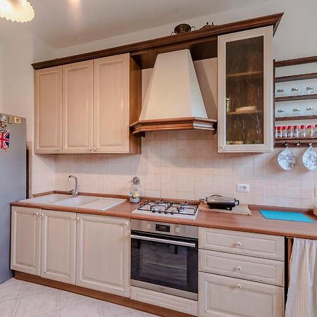 شقة Residenza Eres Eur روما المظهر الخارجي الصورة